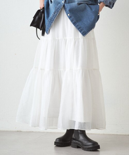 LOUNGEDRESS（ラウンジドレス）の「オーガンジーティアードスカート（スカート・レディース・オフホワイト・FREE）」の7枚目の写真