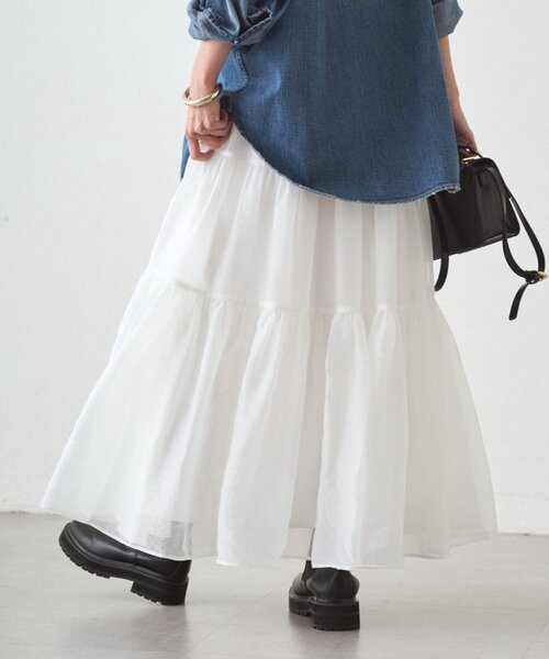 LOUNGEDRESS（ラウンジドレス）の「オーガンジーティアードスカート（スカート・レディース・オフホワイト・FREE）」の11枚目の写真