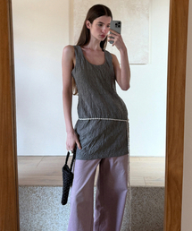 EN OR（エンオール）の「CRINKLED SLEEVELESS DRESS - GREY（ワンピース）」