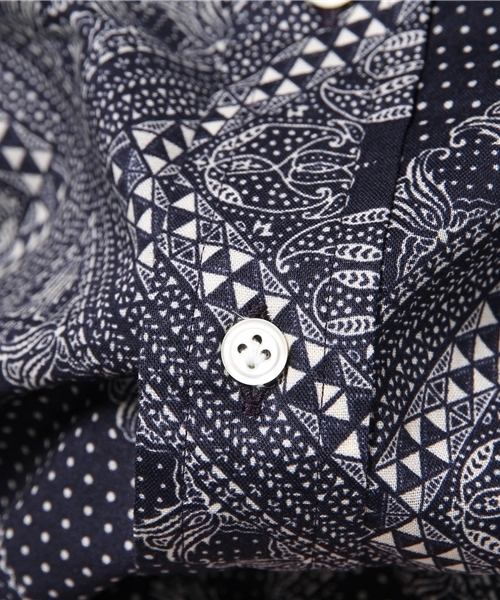 URBAN RESEARCH（アーバンリサーチ）の「UR TAILOR バンドカラーシャツ（シャツ/ブラウス・メンズ・ネイビー・MEDIUM/LARGE/SMALL）」の7枚目の写真