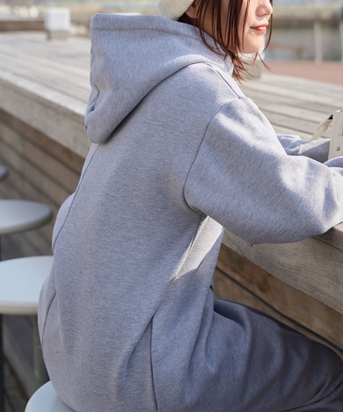 ATHLETA（アスレタ）の「［ athleta ］裏起毛スウェットフーディワンピース（ワンピース・レディース・アイボリー/ネイビー/杢グレー・M）」の16枚目の写真