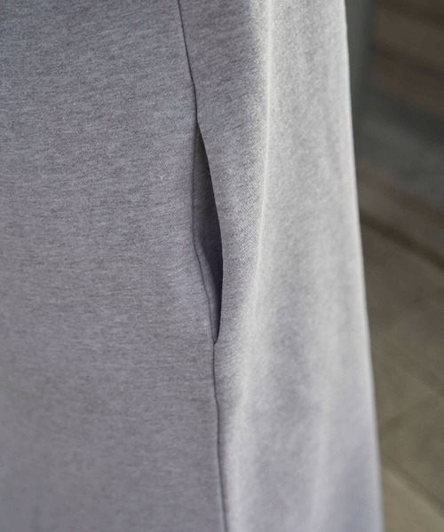 ATHLETA（アスレタ）の「［ athleta ］裏起毛スウェットフーディワンピース（ワンピース・レディース・アイボリー/ネイビー/杢グレー・M）」の21枚目の写真