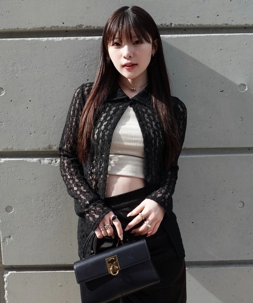 SENEE(セニー)の「front hook lace cardigan(フロントホックレースカーディガン)(カーディガン/ボレロ・レディース・アイボリー/ブラック・FREE)」の16枚目の写真