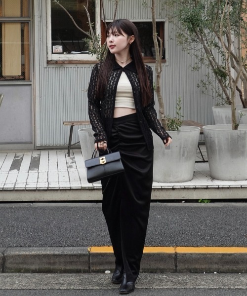 SENEE(セニー)の「front hook lace cardigan(フロントホックレースカーディガン)(カーディガン/ボレロ・レディース・アイボリー/ブラック・FREE)」の18枚目の写真