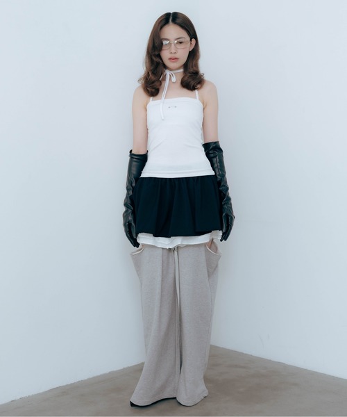Carmelo(カーメロ)の「Cutout Sweat Wide Pants / カットアウトスウェットワイドパンツ(スウェットパンツ・レディース・グレー/ブラック/ネイビー・FREE)」の1枚目の写真