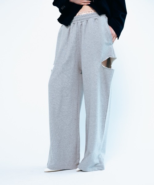 Carmelo(カーメロ)の「Cutout Sweat Wide Pants / カットアウトスウェットワイドパンツ(スウェットパンツ・レディース・グレー/ブラック/ネイビー・FREE)」の17枚目の写真