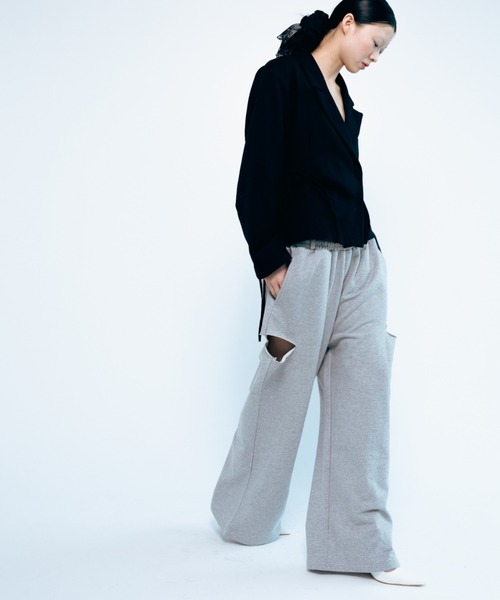 Carmelo(カーメロ)の「Cutout Sweat Wide Pants / カットアウトスウェットワイドパンツ(スウェットパンツ・レディース・グレー/ブラック/ネイビー・FREE)」の16枚目の写真