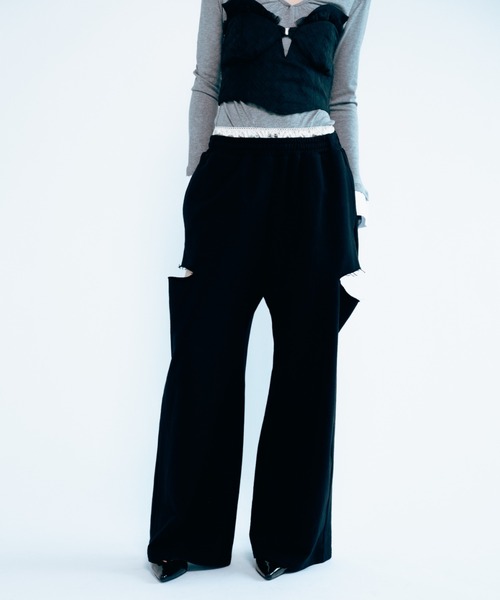 Carmelo(カーメロ)の「Cutout Sweat Wide Pants / カットアウトスウェットワイドパンツ(スウェットパンツ・レディース・グレー/ブラック/ネイビー・FREE)」の21枚目の写真