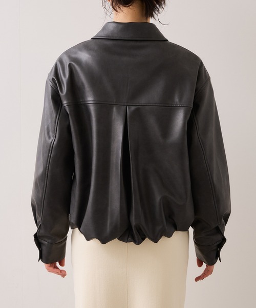VIS（ビス）の「アウトポケット合皮ブルゾン（ブルゾン・レディース・ブラック/クリーム・FREE）」の8枚目の写真