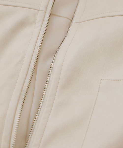 VIS（ビス）の「アウトポケット合皮ブルゾン（ブルゾン・レディース・ブラック/クリーム・FREE）」の4枚目の写真