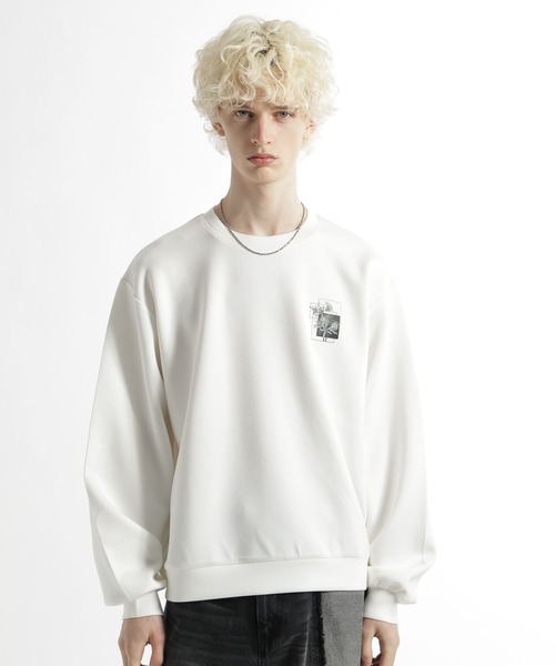 HARE(ハレ)の「フラワーコラージュバックプリントスウェット(HARE)(スウェット・メンズ・ブルー/グレー/ブラック/ホワイト・SMALL/MEDIUM)」の2枚目の写真