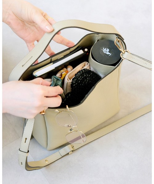 IENA（イエナ）の「LORISTELLA/ロリステッラ MINI TOTE BAG トートバッグ 3697（トートバッグ・レディース・ホワイト/グレー/ベージュ系その他・FREE）」の11枚目の写真