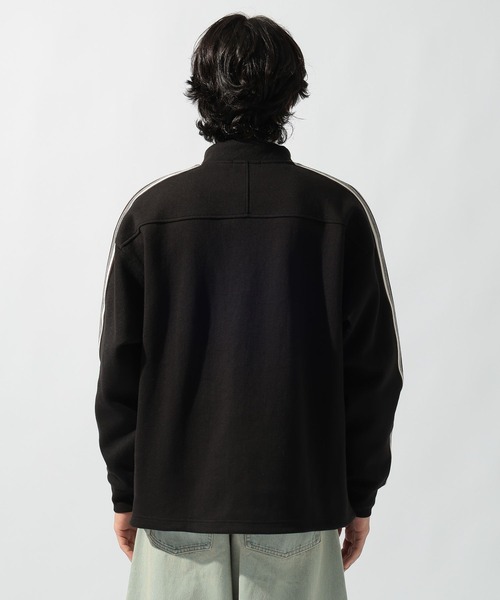 ブラック　ラスト1点 セール】ショルダーラインハーフジッププルオーバー（Tシャツ