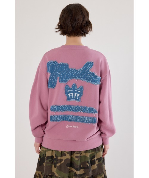 RODEO CROWNS WIDE BOWL(ロデオクラウンズワイドボウル)の「ロゴデニムパッチスウェットトップス(スウェット・レディース・グレー×ホワイト/スモークピンク/ブラック/オフホワイト・FREE)」の6枚目の写真