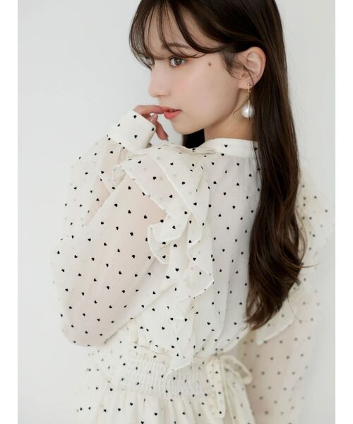 dazzlin(ダズリン)の「エアリーシャツワンピース(ワンピース・レディース・ピンク/アイボリー/グレー・MEDIUM/SMALL)」の7枚目の写真