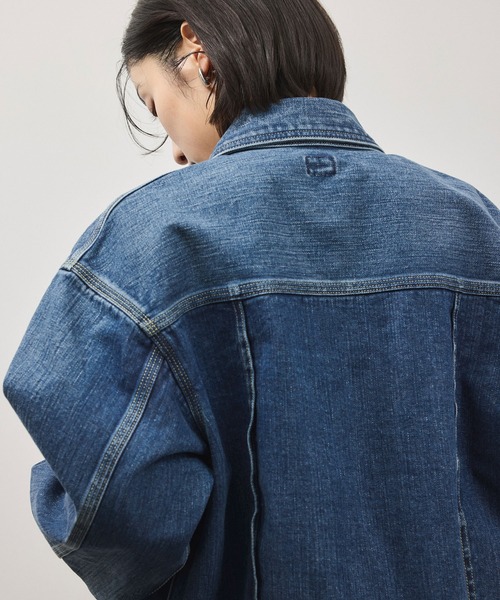Lee(リー)の「【Lee for ADAM ET ROPE'】別注 デニムジャケット(デニムジャケット・レディース・ブルー/ネイビー・FREE)」の11枚目の写真