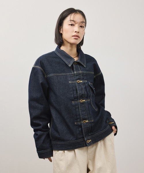 Lee(リー)の「【Lee for ADAM ET ROPE'】別注 デニムジャケット(デニムジャケット・レディース・ブルー/ネイビー・FREE)」の14枚目の写真
