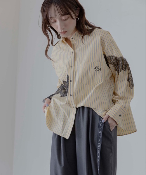 Eimee Law（エイミーロウ）の「レースラインストライプシャツ（シャツ/ブラウス・レディース・ブルー/イエロー・FREE）」の2枚目の写真