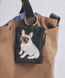 BEARDSLEY（ビアズリー）の「Dogポーチ（ポーチ）」