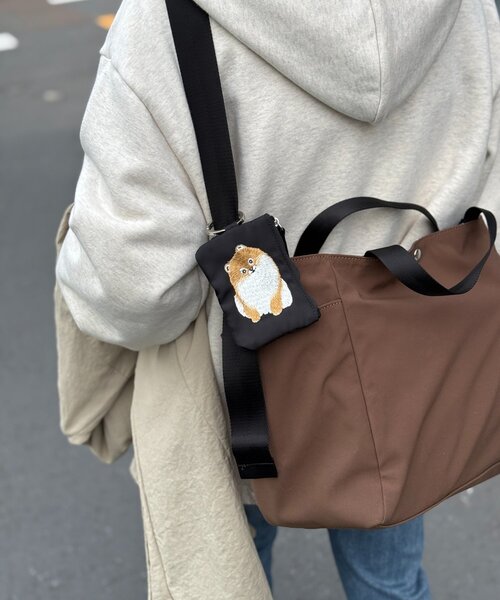 BEARDSLEY(ビアズリー)の「Dogポーチ(ポーチ・レディース・ブラック系その他3/ブラック系その他/ブラック系その他4/ブラック系その他2/ブラック・FREE)」の13枚目の写真