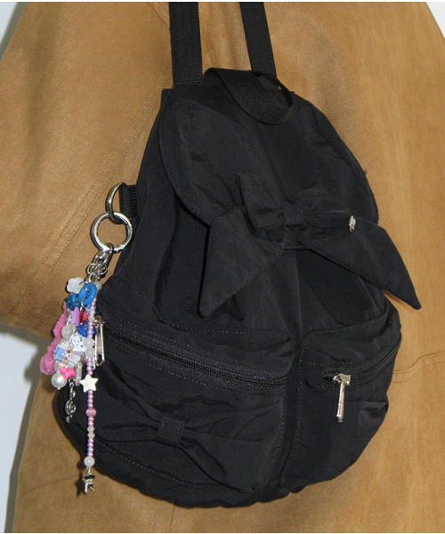 RONRON(ロンロン)の「RIBBON POINTED MINI BACKPACK BLACK(バックパック/リュック・レディース・その他・FREE)」の1枚目の写真
