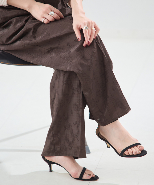 journal standard L'essage（ジャーナルスタンダードレサージュ）の「IPEKERフラワー/ペイズリージャガード スカーフ付きパンツ（その他パンツ・レディース・ブラウン系その他/アイボリー・38/36）」の9枚目の写真