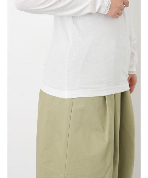 Samansa Mos2（サマンサ モスモス）の「パーツレース貼りカットソー（Tシャツ/カットソー・レディース・ベージュ/ブラック/オフホワイト・F）」の19枚目の写真