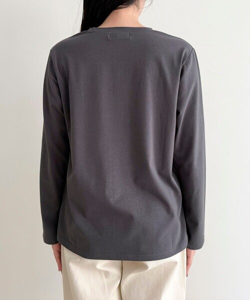 fredy emue（フレディエミュ）の「センターFR刺繍ロンTシャツ（Tシャツ/カットソー・レディース・ライトグレー/チャコールグレー/オフホワイト/クリーム・38）」の9枚目の写真