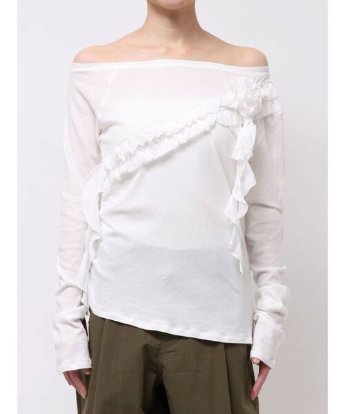 CALNAMUR(カルナムール)の「コサージュフリルオフショルトップス(Tシャツ/カットソー・レディース・チャコールグレー/ホワイト/ピンク・FREE)」の12枚目の写真