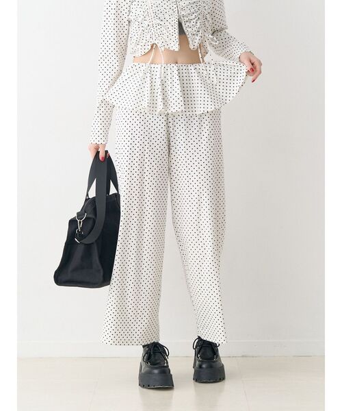 jouetie（ジュエティ）の「スカートドッキングカットパンツ【セットアップ対応】（スウェットパンツ・レディース・グレー/オフホワイト/ネイビー・MEDIUM）」の2枚目の写真