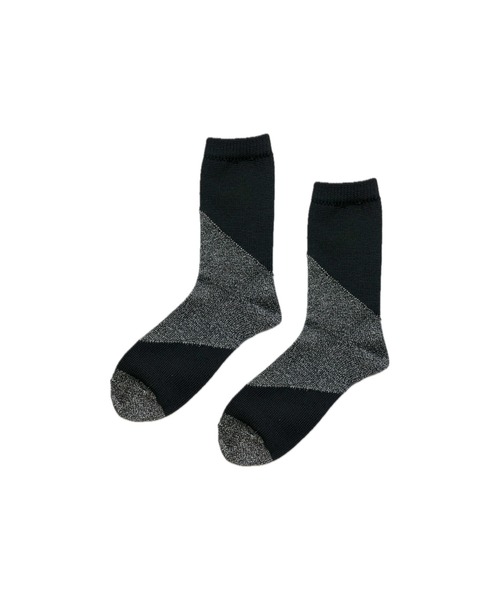 FAKUI（ファクイ）の「GLITTER COLOR BLOCK SOCKS / ラメ配色ソックス（ソックス/靴下・レディース・ブラック×シルバー/ゴールド×グレー・22.0～24.0cm）」の3枚目の写真