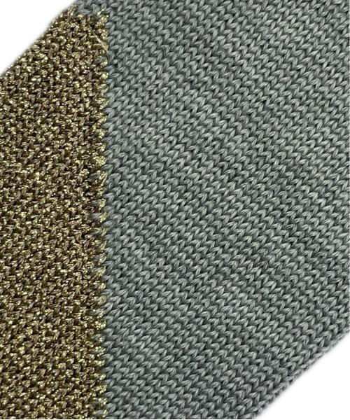 FAKUI（ファクイ）の「GLITTER COLOR BLOCK SOCKS / ラメ配色ソックス（ソックス/靴下・レディース・ブラック×シルバー/ゴールド×グレー・22.0～24.0cm）」の6枚目の写真