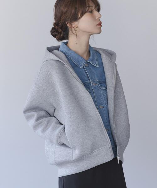 URBAN RESEARCH Sonny Label(アーバンリサーチサニーレーベル)の「ダンボールZIPコクーンフーディー(パーカー・レディース・ライトグレー/ネイビー/チャコールグレー・FREE)」の15枚目の写真