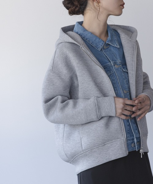 URBAN RESEARCH Sonny Label（アーバンリサーチサニーレーベル）の「『ZOZO先行予約』ダンボールZIPコクーンフーディ-（パーカー・レディース・ライトグレー/ネイビー/チャコールグレー・FREE）」の4枚目の写真