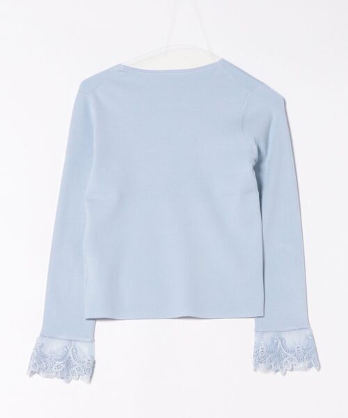 STRAWBERRY-FIELDS（ストロベリーフィールズ）の「コンフォートイネス_袖レースVネックニット（ニット/セーター・レディース・オフホワイト/ブラック/ライトブルー・2）」の4枚目の写真