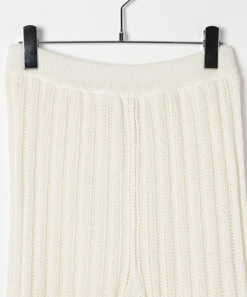 LEPSIM(レプシィム)の「5ゲージクロシェライクニットパンツ 638740(その他パンツ・レディース・オフホワイト/ブラック・FREE)」の16枚目の写真