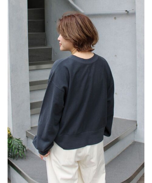 Ungrid（アングリッド）の「【WEB限定】フロントロゴルーズスウェット（スウェット・レディース・グリーン/ピンク/ライトグレー/チャコールグレー・FREE）」の12枚目の写真