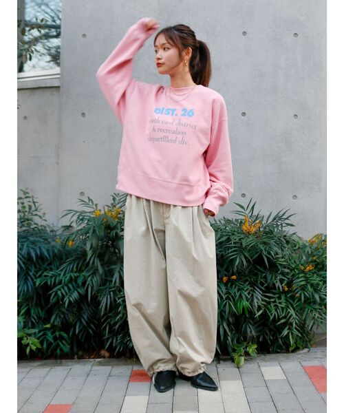 Ungrid（アングリッド）の「【WEB限定】フロントロゴルーズスウェット（スウェット・レディース・グリーン/ピンク/ライトグレー/チャコールグレー・FREE）」の14枚目の写真