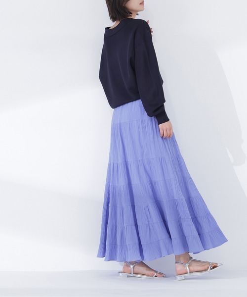 NATURAL BEAUTY BASIC(ナチュラルビューティーベーシック)の「◇楊柳ティアードロングスカート(スカート・レディース・ブラック/オフホワイト/ダークブルー・P/S/MEDIUM)」の3枚目の写真