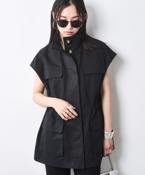 CHIC STYLE(シックスタイル)の「アウトポケットベスト<大きいサイズ有>シックスタイル(その他アウター・レディース・ベージュ/ブラック・4L/5L/M/L/LL/3L)」の2枚目の写真