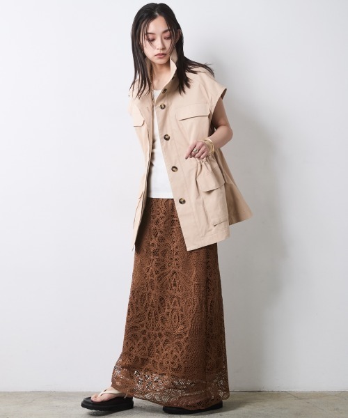 CHIC STYLE(シックスタイル)の「アウトポケットベスト<大きいサイズ有>シックスタイル(その他アウター・レディース・ベージュ/ブラック・4L/5L/M/L/LL/3L)」の3枚目の写真