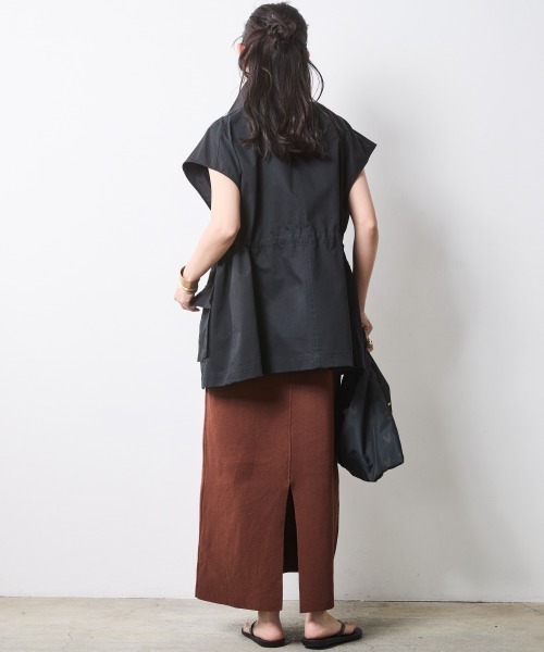 CHIC STYLE(シックスタイル)の「アウトポケットベスト<大きいサイズ有>シックスタイル(その他アウター・レディース・ベージュ/ブラック・4L/5L/M/L/LL/3L)」の11枚目の写真