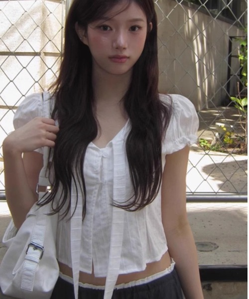 Teem Store（チームストア）の「Vネックピチシャツ（Tシャツ/カットソー・レディース・ホワイト・F）」の13枚目の写真