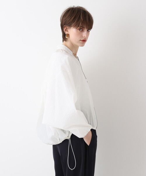allureville(アルアバイル)の「トランスペアレントコクーンブルゾン(ブルゾン・レディース・オフホワイト/ブラック/カーキ・2)」の9枚目の写真