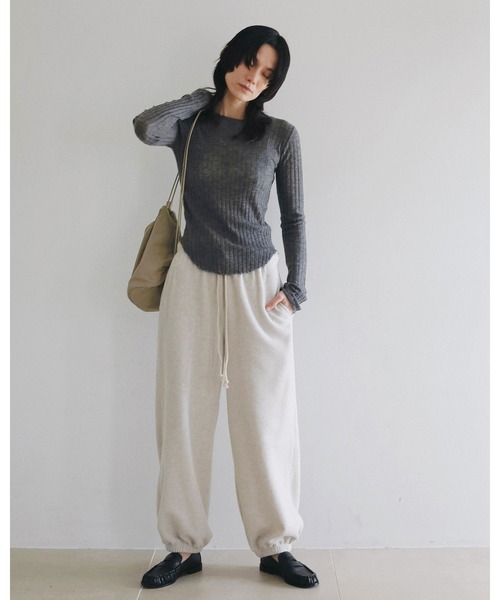 anuke(アンヌーク)の「Fleece Rough Pants(スラックス・レディース・ピンク/チャコールグレー/オートミール・38inch/36inch)」の9枚目の写真