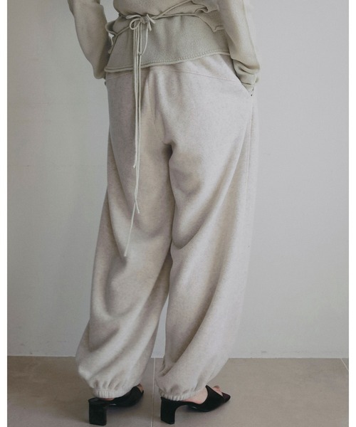 anuke(アンヌーク)の「Fleece Rough Pants(スラックス・レディース・ピンク/チャコールグレー/オートミール・38inch/36inch)」の11枚目の写真