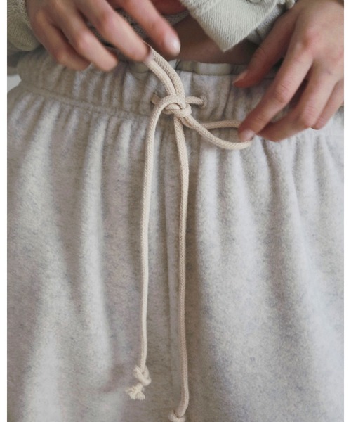 anuke(アンヌーク)の「Fleece Rough Pants(スラックス・レディース・ピンク/チャコールグレー/オートミール・38inch/36inch)」の12枚目の写真