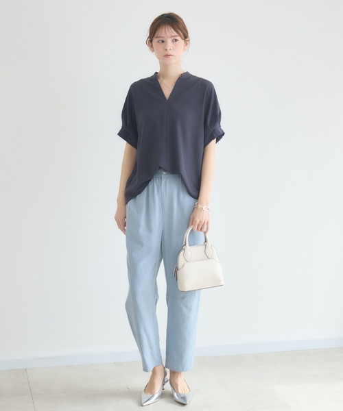 KATHARINE ROSS（キャサリンロス）の「【KATHARINE ROSS】【COOL】袖タックブラウス（シャツ/ブラウス・レディース・ベージュ/ブルー/チャコールグレー・FREE）」の21枚目の写真