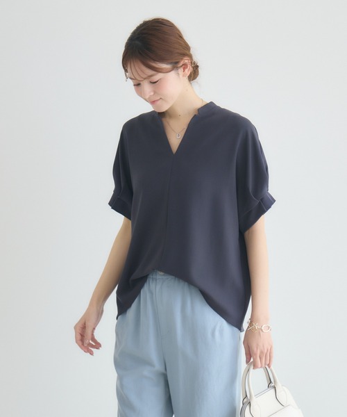 KATHARINE ROSS（キャサリンロス）の「【KATHARINE ROSS】【COOL】袖タックブラウス（シャツ/ブラウス・レディース・ベージュ/ブルー/チャコールグレー・FREE）」の18枚目の写真