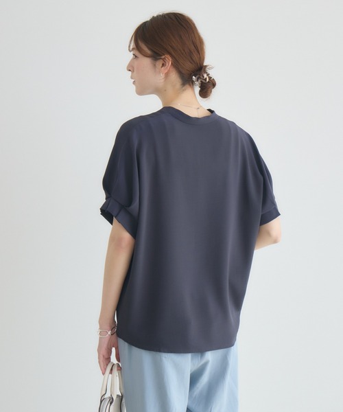 KATHARINE ROSS（キャサリンロス）の「【KATHARINE ROSS】【COOL】袖タックブラウス（シャツ/ブラウス・レディース・ベージュ/ブルー/チャコールグレー・FREE）」の19枚目の写真